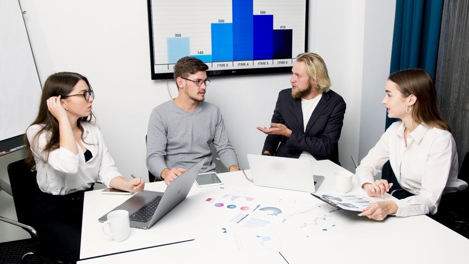 business-team-digital-strategy